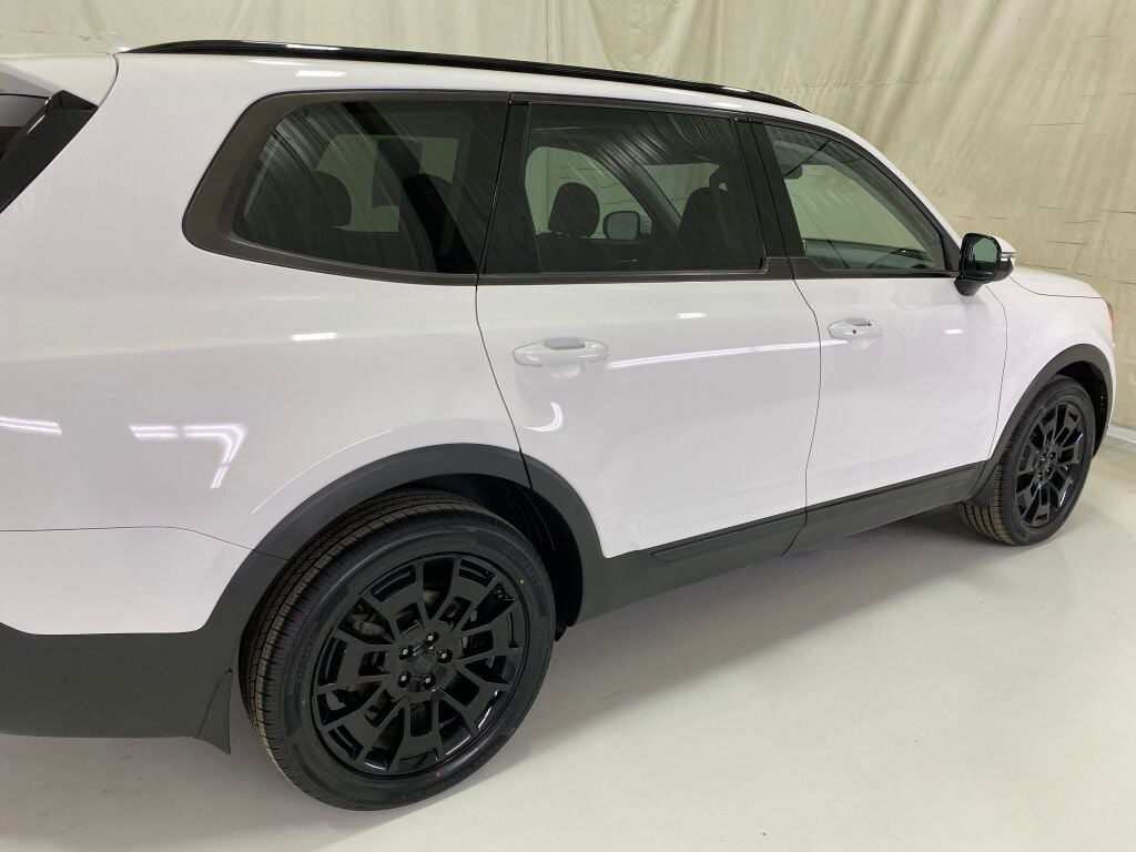 2021 Kia Telluride SX Glacial White Pearl at Phil Fitts Ford
