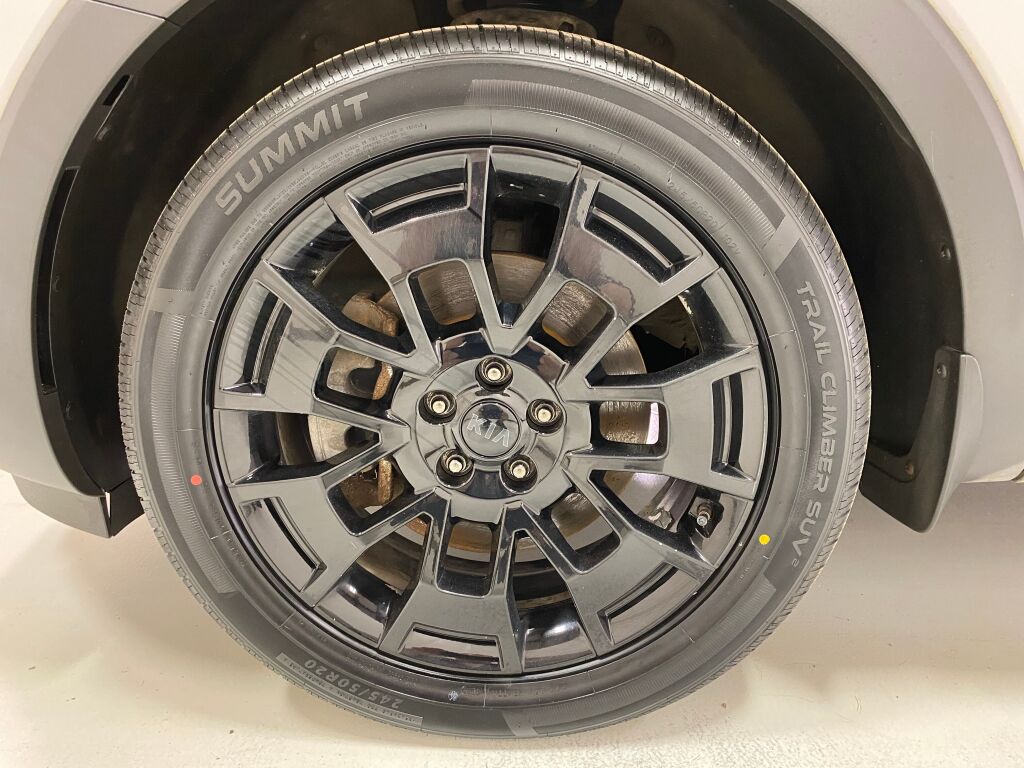 2021 Kia Telluride SX Glacial White Pearl at Phil Fitts Ford