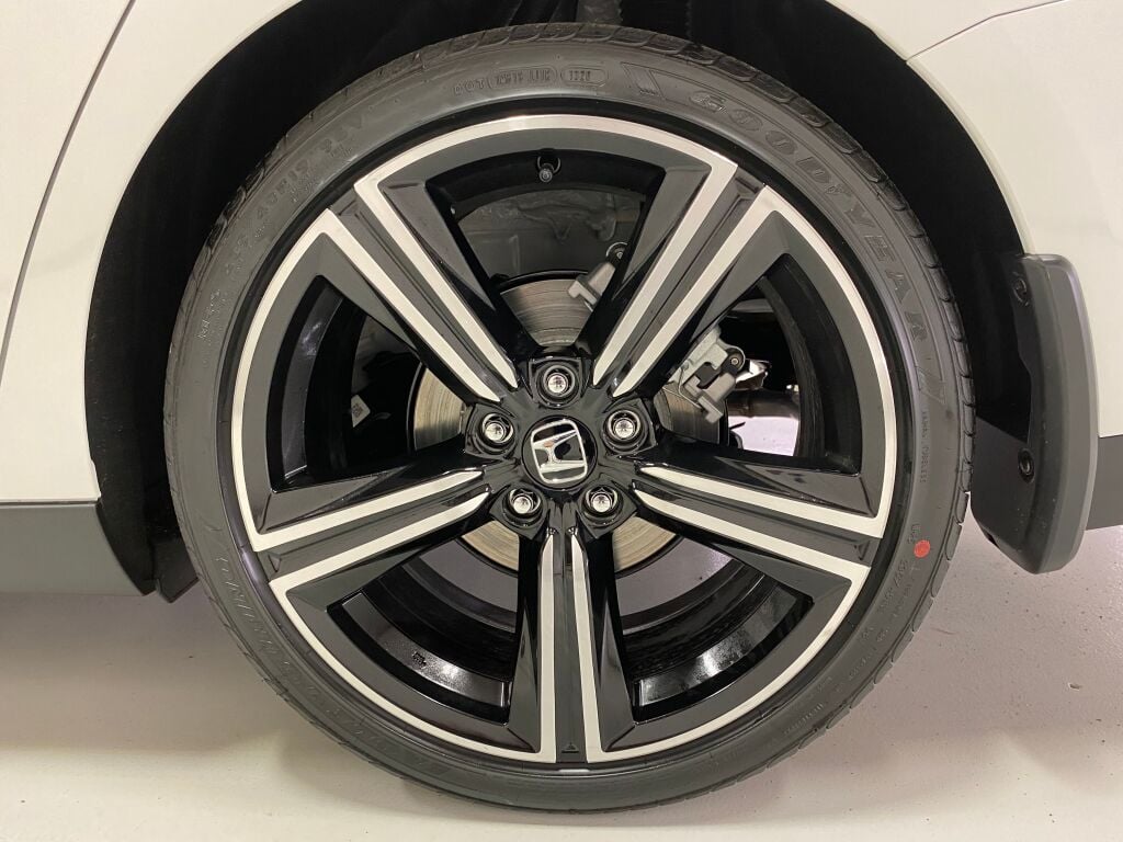 2026 HONDA Accord Sedan SE Platinum White Pearl at Honda North