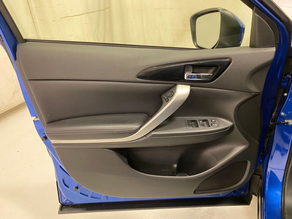 2022 Mitsubishi Eclipse Cross SE Octane Blue Metallic at Auto Express Mitsubishi