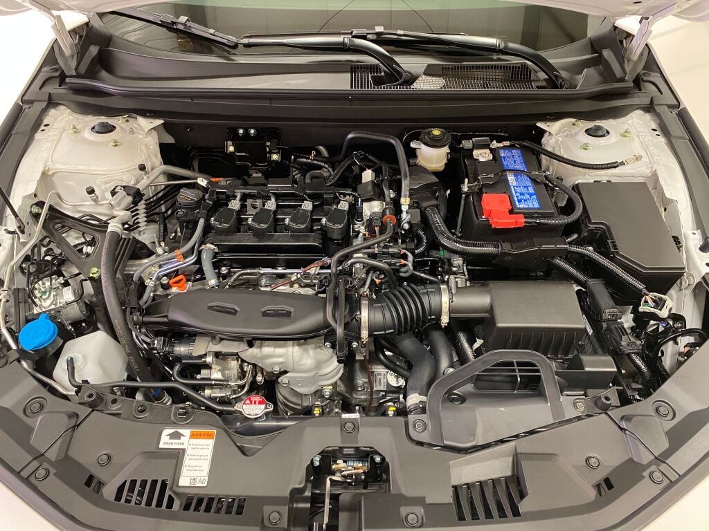 2026 HONDA Accord Sedan SE Platinum White Pearl at Honda North