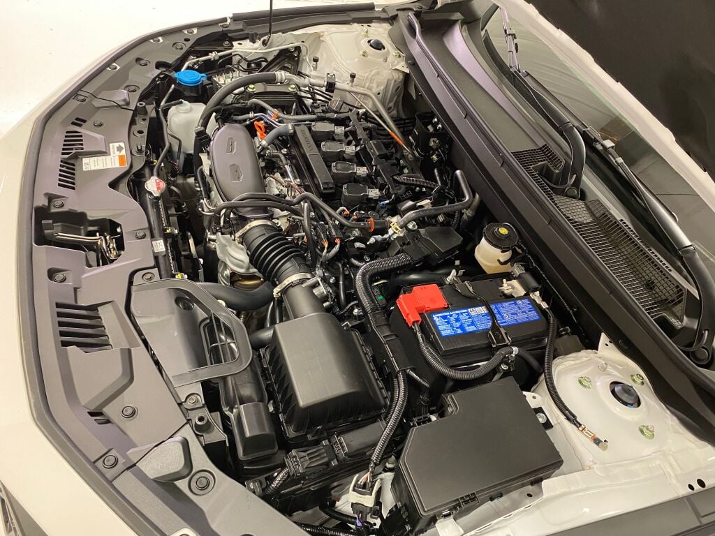 2026 HONDA Accord Sedan SE Platinum White Pearl at Honda North
