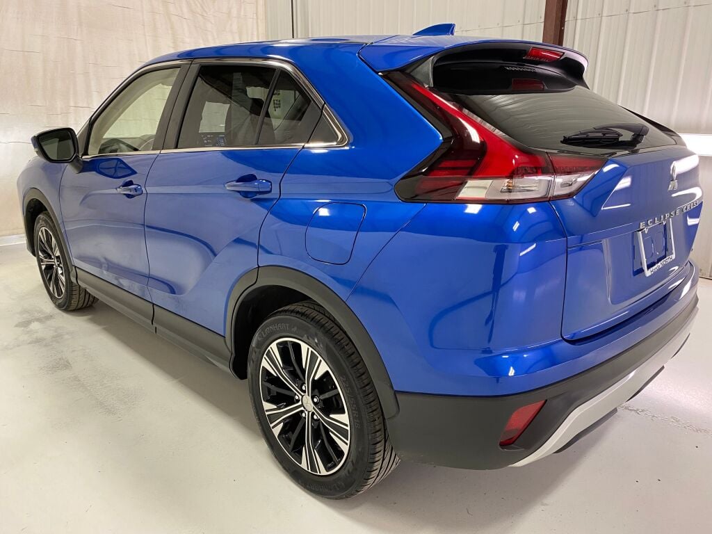 2022 Mitsubishi Eclipse Cross SE Octane Blue Metallic at Auto Express Mitsubishi