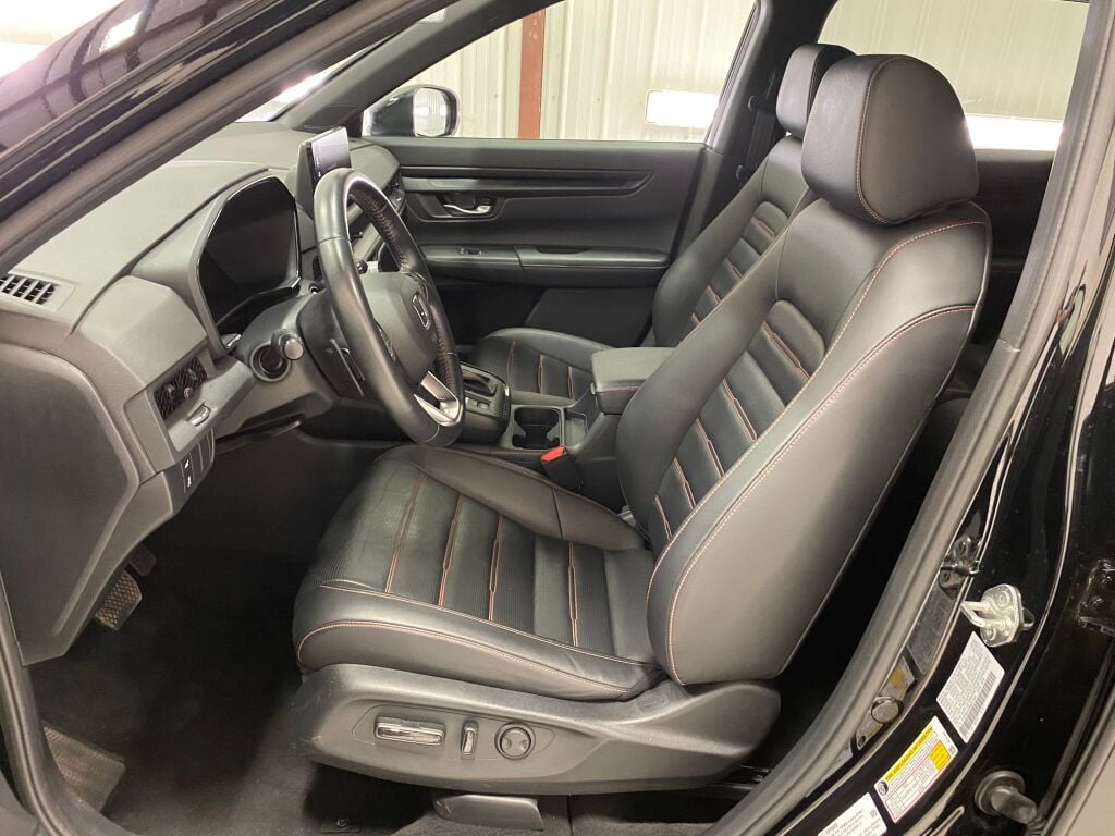 2024 Honda CR-V Hybrid Sport-L Crystal Black Pearl at Honda North