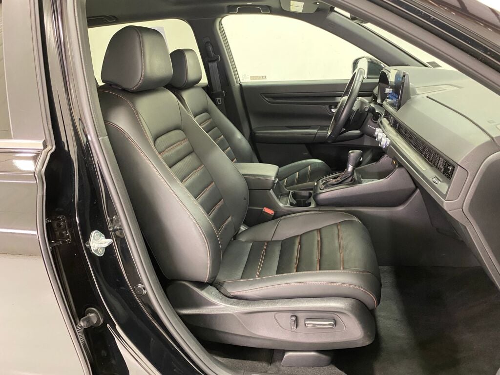 2024 Honda CR-V Hybrid Sport-L Crystal Black Pearl at Honda North