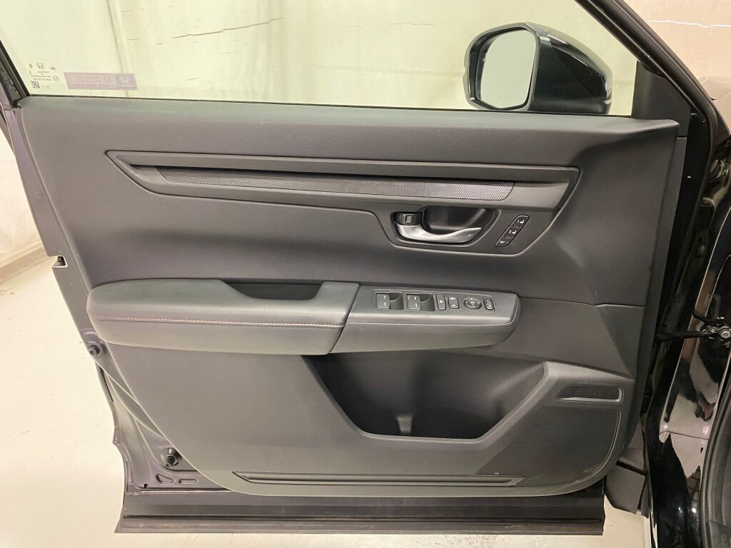 2024 Honda CR-V Hybrid Sport-L Crystal Black Pearl at Honda North