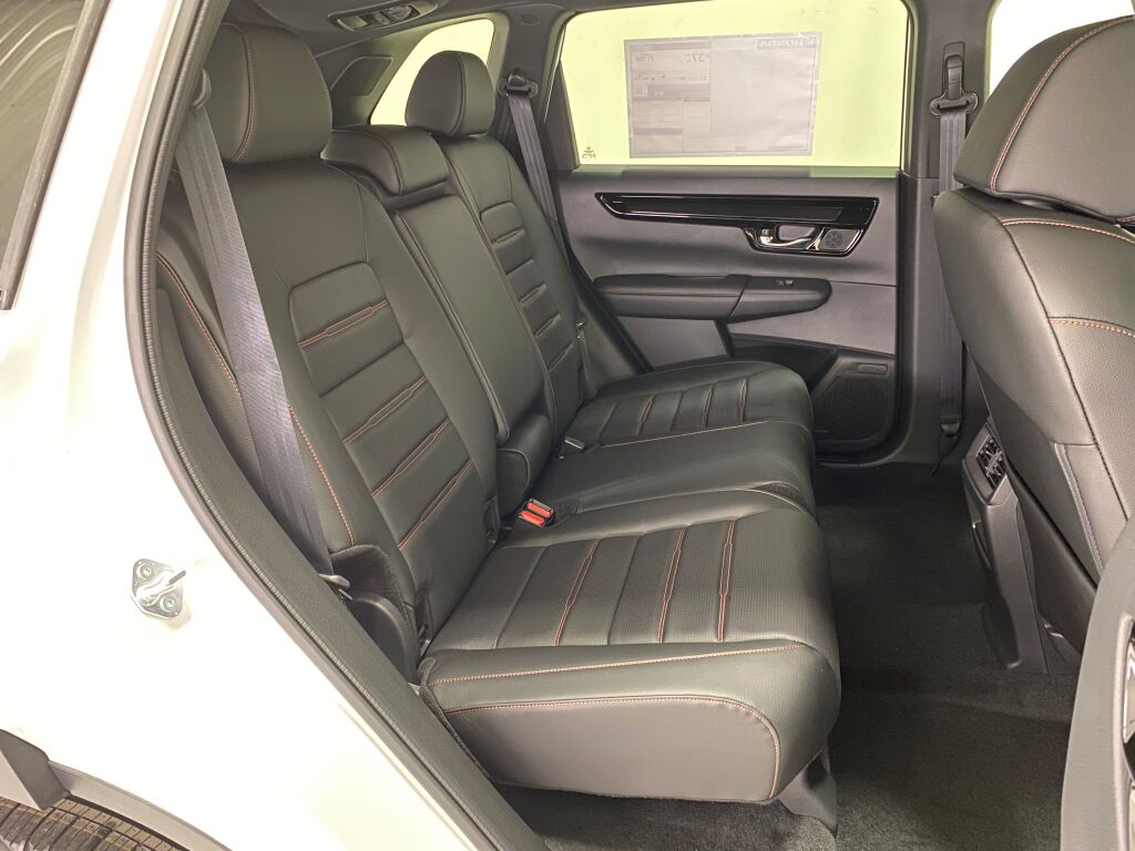 2026 Honda CR-V Hybrid Sport Touring - 8