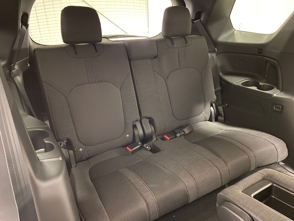 2026 Honda Pilot Sport - 9