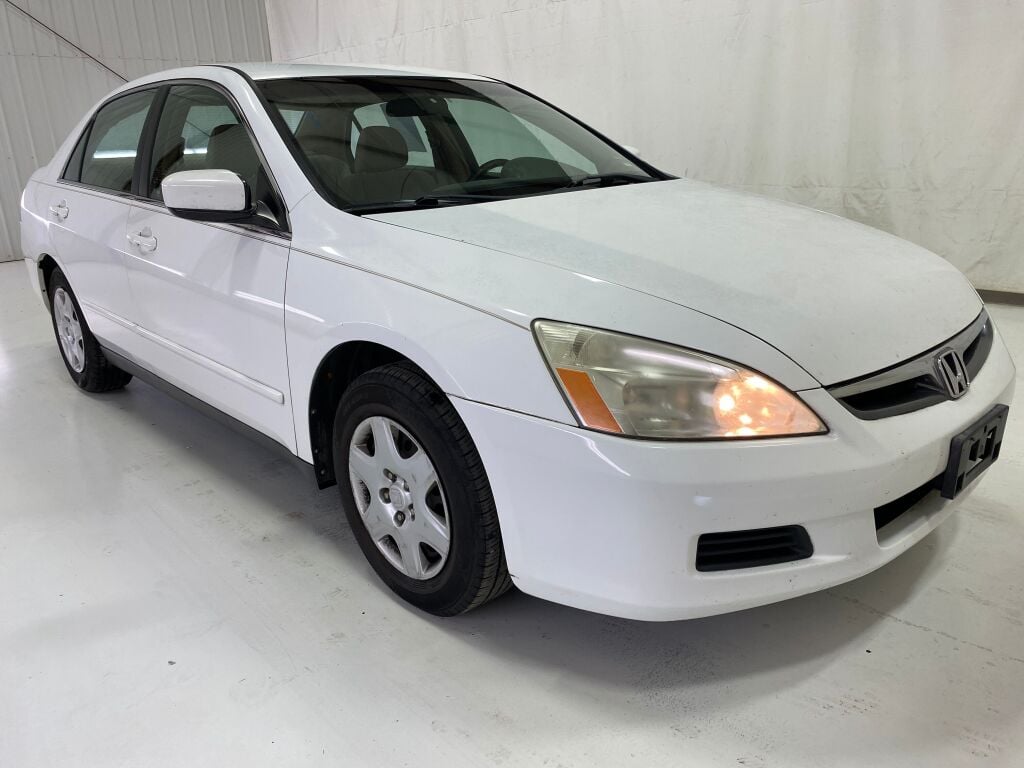 2007 Honda Accord LX Taffeta White at Grove City Ford