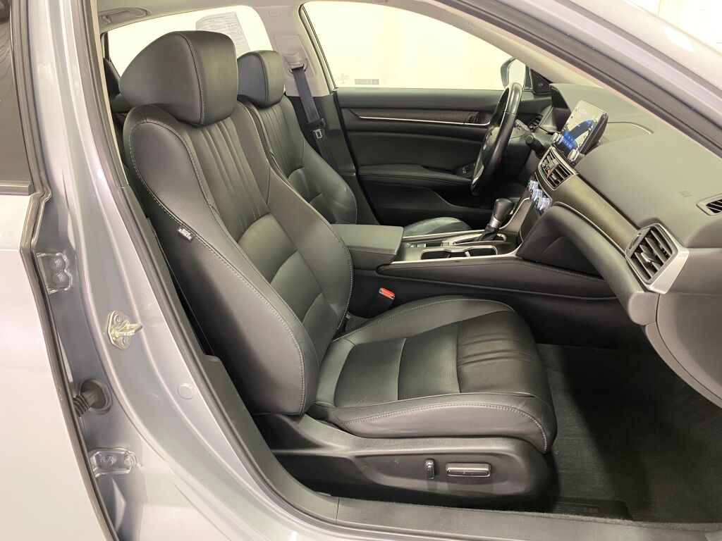 2020 Honda Accord EX-L Lunar Silver Metallic at Klick Lewis Buick Chevrolet