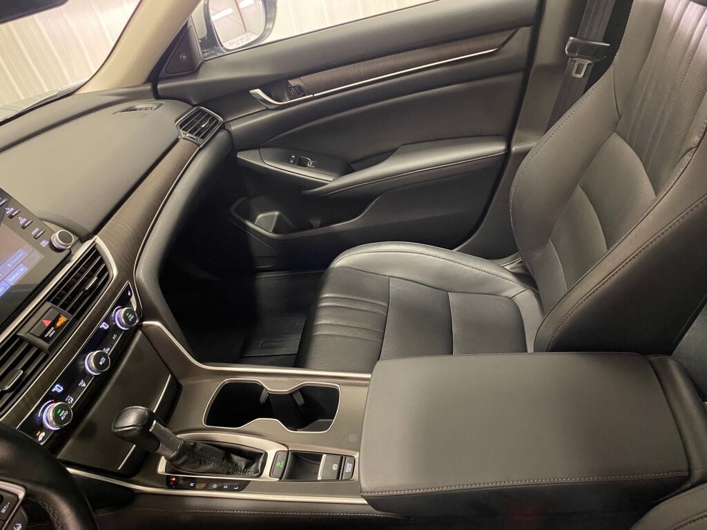 2020 Honda Accord EX-L Lunar Silver Metallic at Klick Lewis Buick Chevrolet
