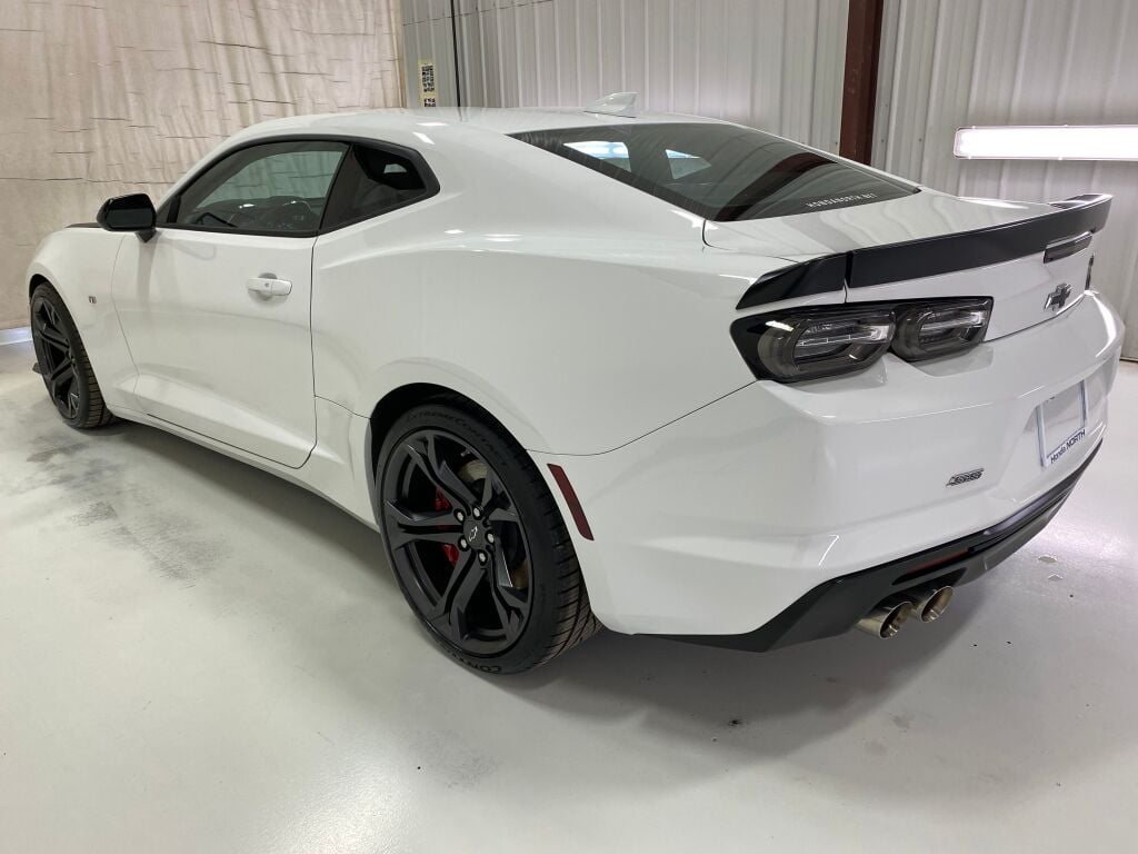 2021 Chevrolet Camaro SS w/ SS 1LE TRACK PERFORMANCE PKG. Summit White at Bob Ruth Ford
