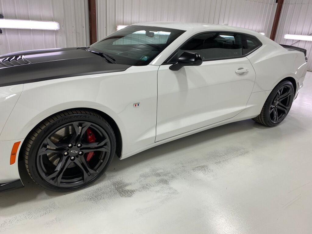 2021 Chevrolet Camaro SS w/ SS 1LE TRACK PERFORMANCE PKG. Summit White at Bob Ruth Ford