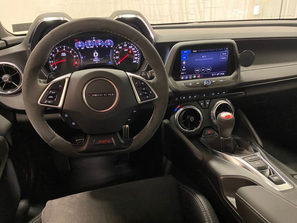 2021 Chevrolet Camaro SS w/ SS 1LE TRACK PERFORMANCE PKG. Summit White at Bob Ruth Ford