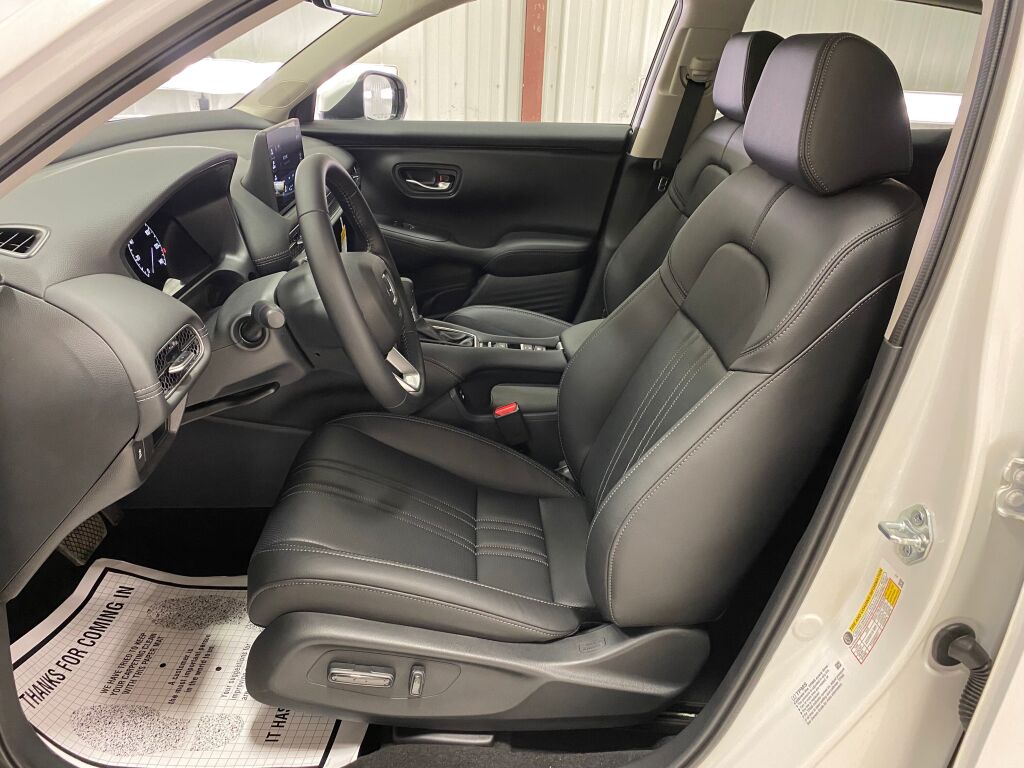 2027 Honda HR-V EX-L - 10