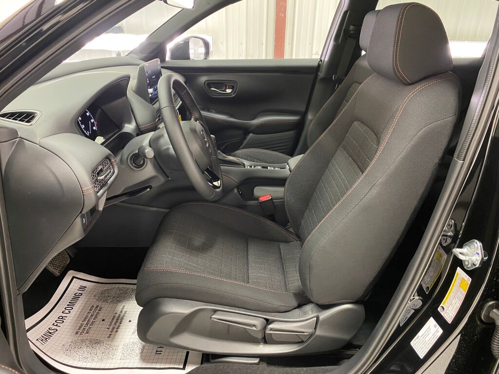 2027 Honda HR-V Sport - 10