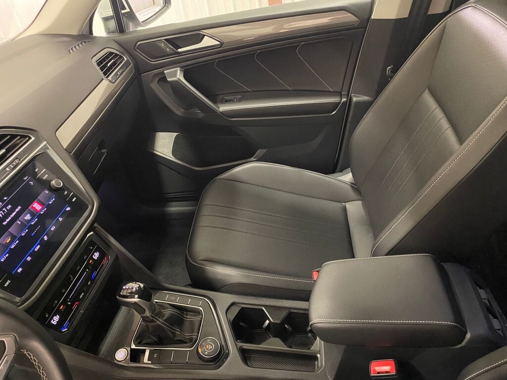 2022 Volkswagen Tiguan 2.0T SE Pure White at Sutliff Volkswagen