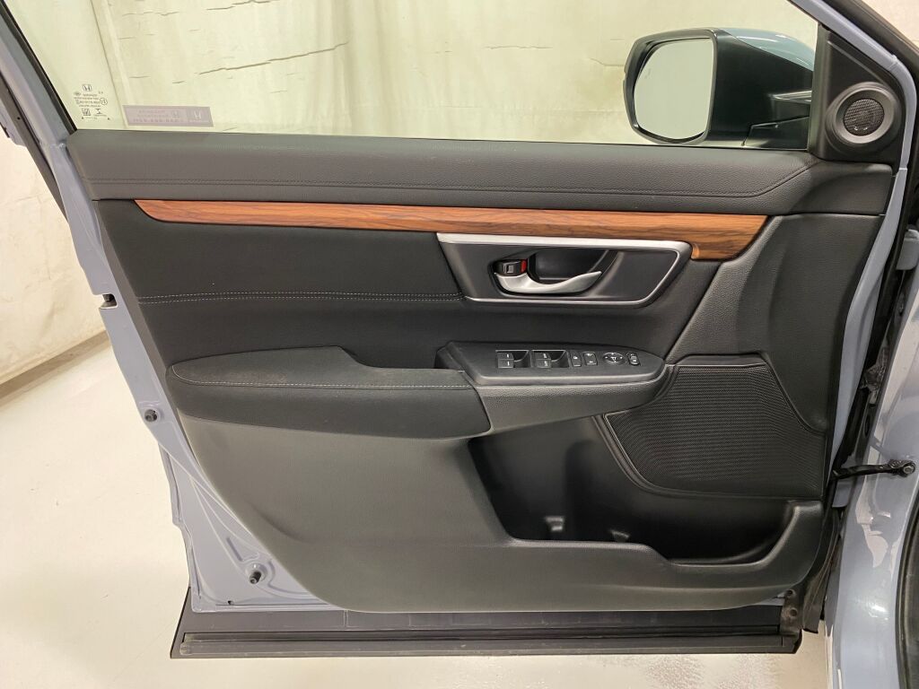 2022 Honda CR-V EX Sonic Gray Pearl at Honda North