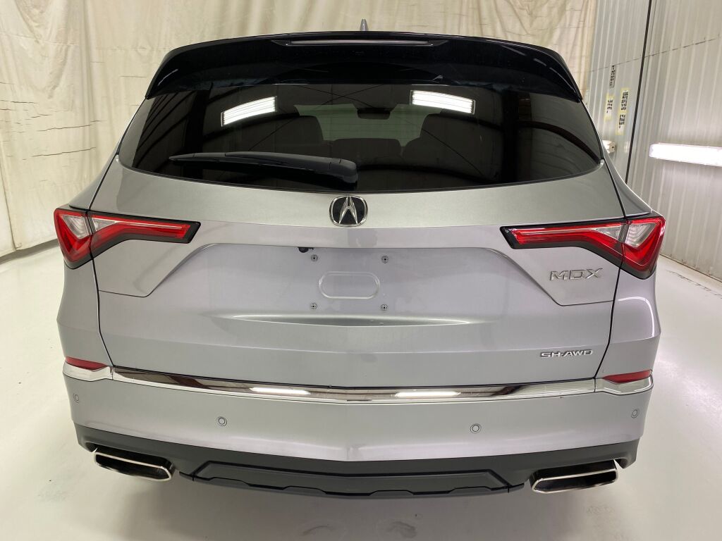 2022 Acura MDX Technology Lunar Silver Metallic at Spitzer Acura