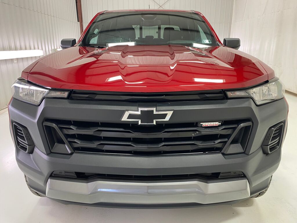 2024 Chevrolet Colorado Trail Boss Radiant Red Tintcoat at South Hills Kia