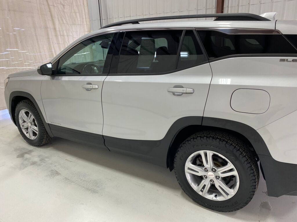 2019 GMC Terrain SLE Quicksilver Metallic at South Hills CDJR
