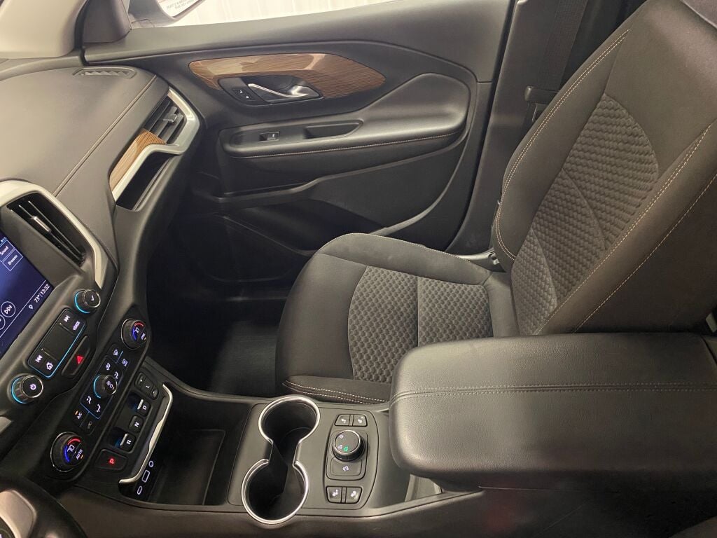 2019 GMC Terrain SLE Quicksilver Metallic at South Hills CDJR