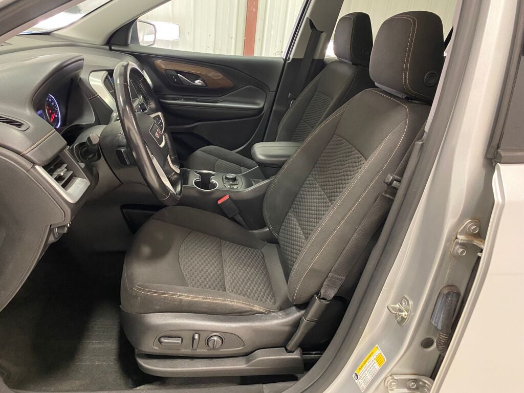 2019 GMC Terrain SLE Quicksilver Metallic at South Hills CDJR