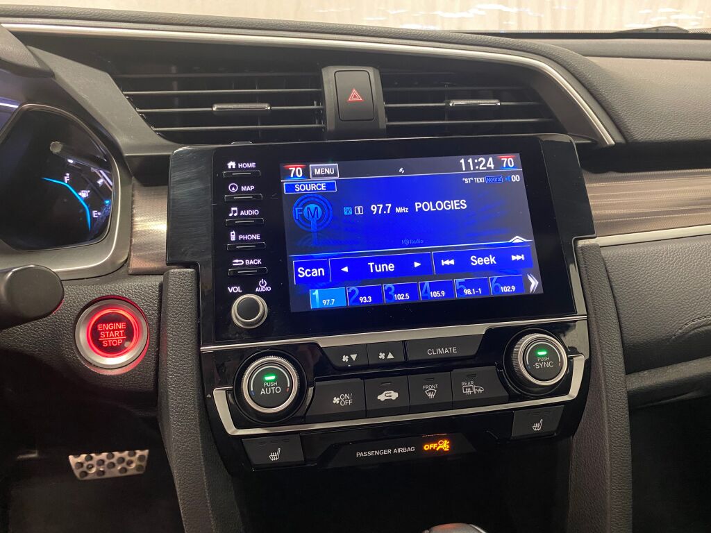 2019 Honda Civic Touring Crystal Black Pearl at South Hills CDJR