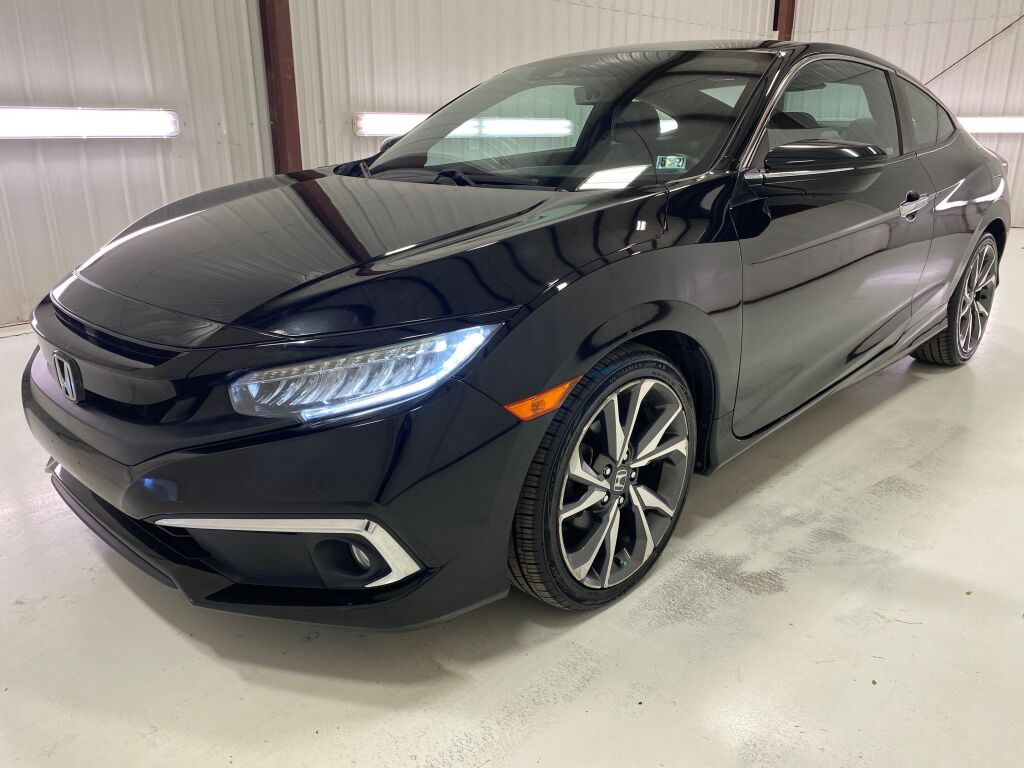 2019 Honda Civic Touring Crystal Black Pearl at South Hills CDJR