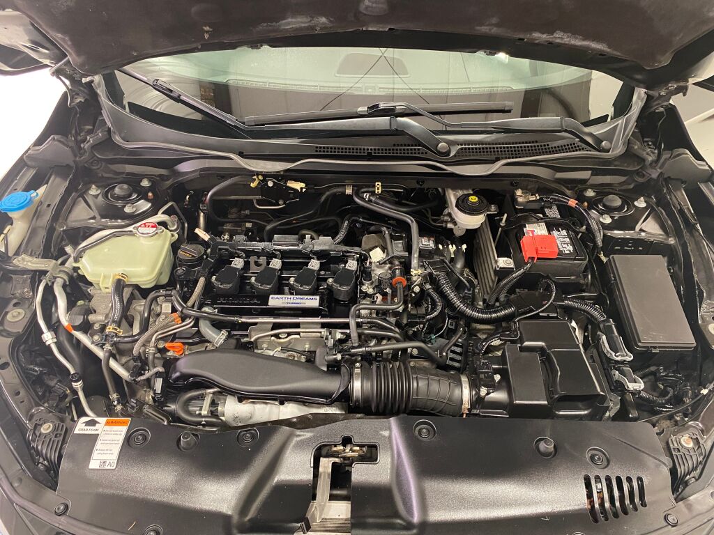 2019 Honda Civic Touring Crystal Black Pearl at South Hills CDJR