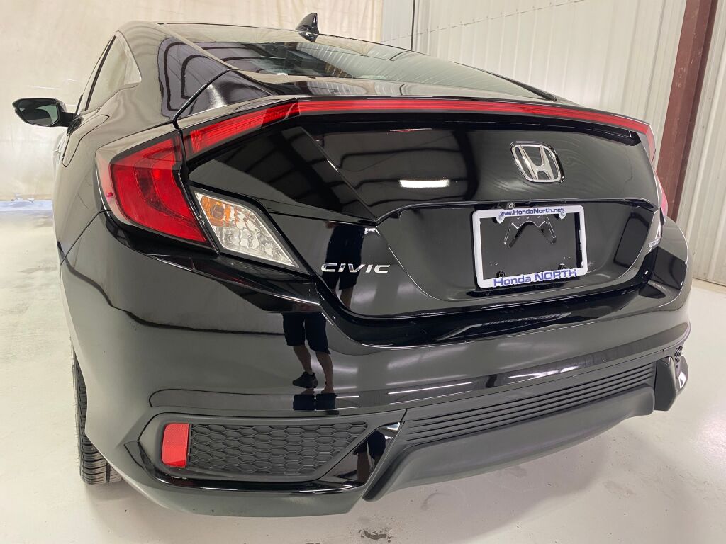 2019 Honda Civic Touring Crystal Black Pearl at South Hills CDJR