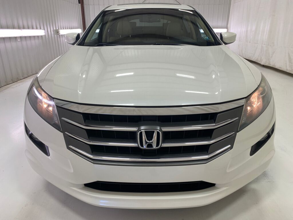 2012 Honda Crosstour EX-L White Diamond Pearl at Phil Fitts Ford