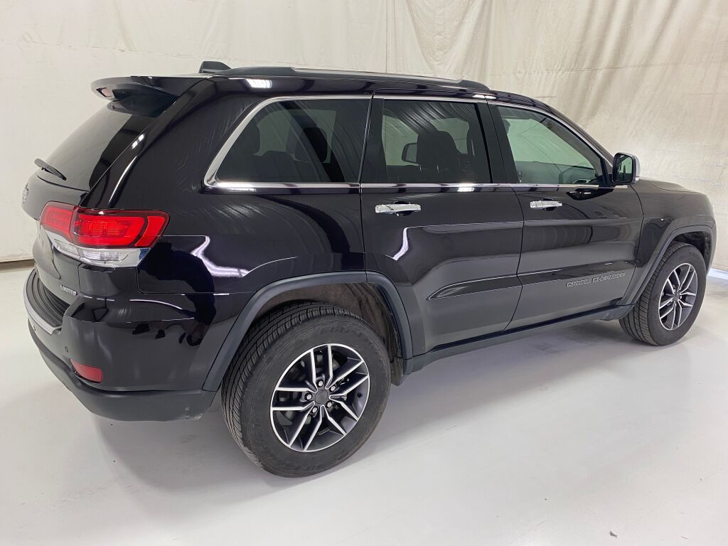 2021 Jeep Grand Cherokee Limited Sangria Metallic Clearcoat at Klick Lewis Buick Chevrolet