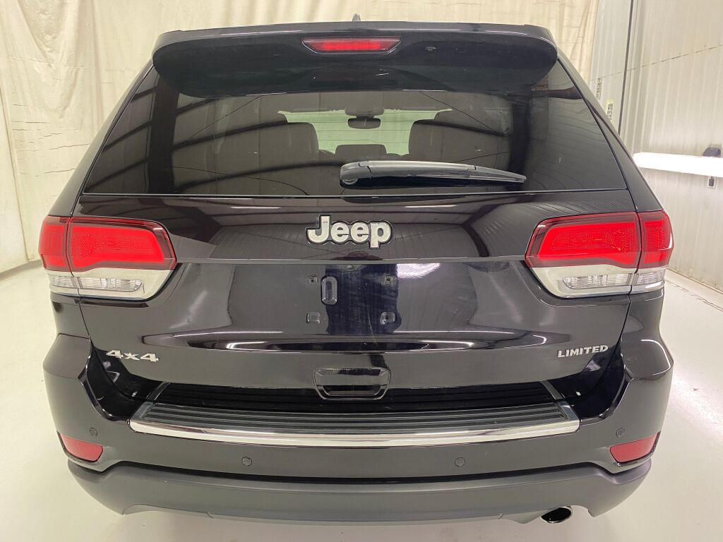 2021 Jeep Grand Cherokee Limited Sangria Metallic Clearcoat at Klick Lewis Buick Chevrolet