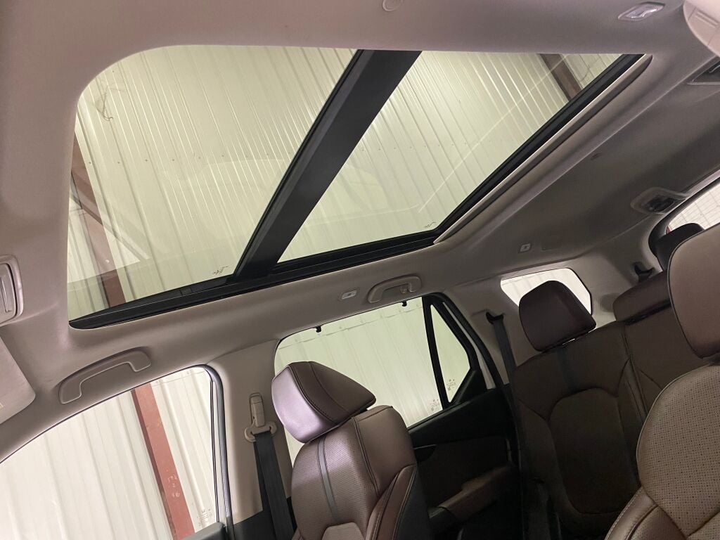 2023 Honda Pilot Elite Platinum White Pearl at Honda North