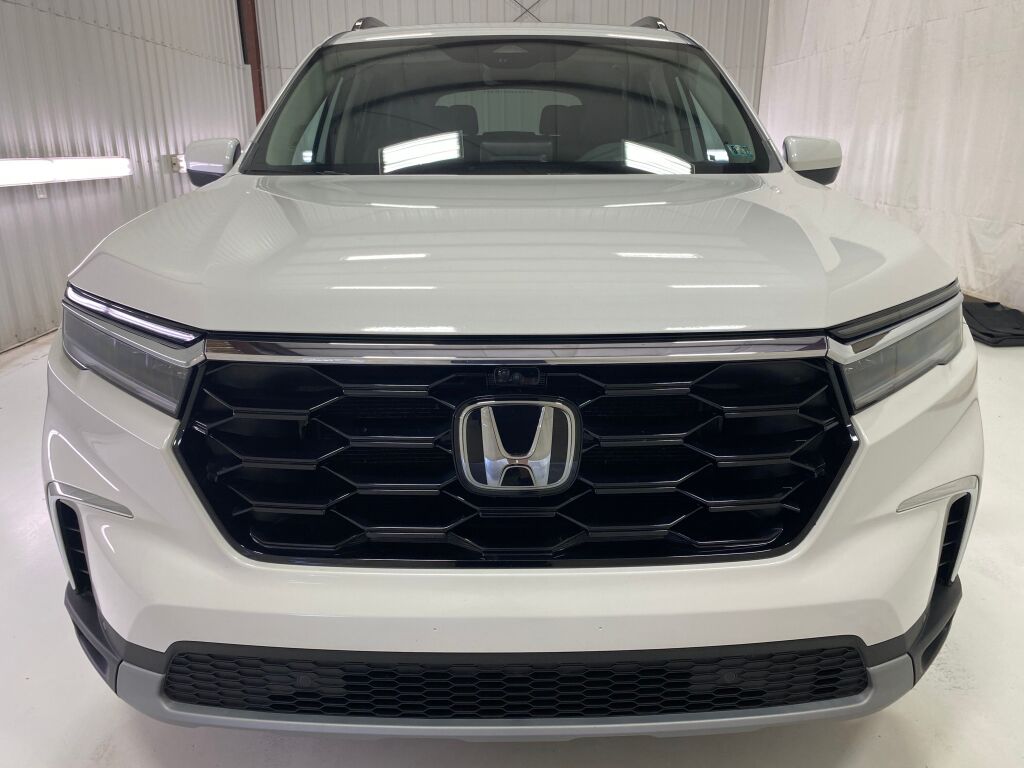 2023 Honda Pilot Elite Platinum White Pearl at Honda North