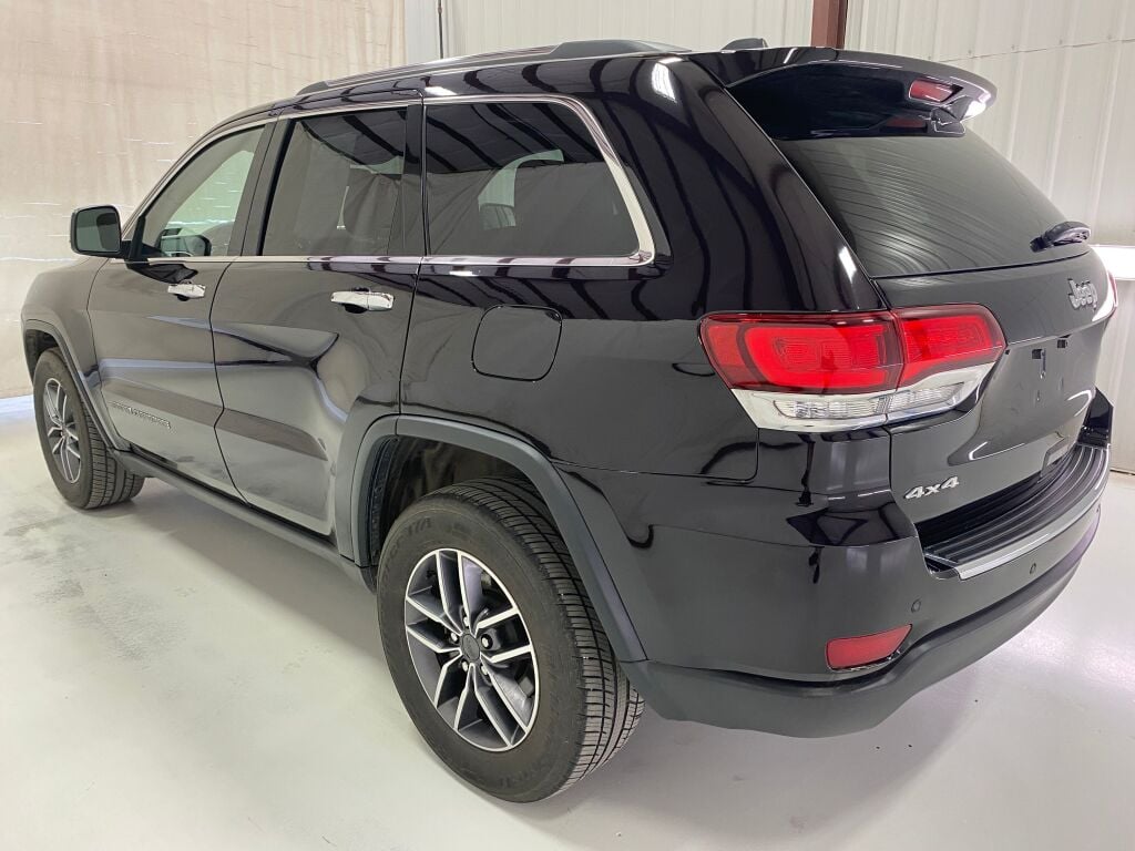 2021 Jeep Grand Cherokee Limited Sangria Metallic Clearcoat at Klick Lewis Buick Chevrolet