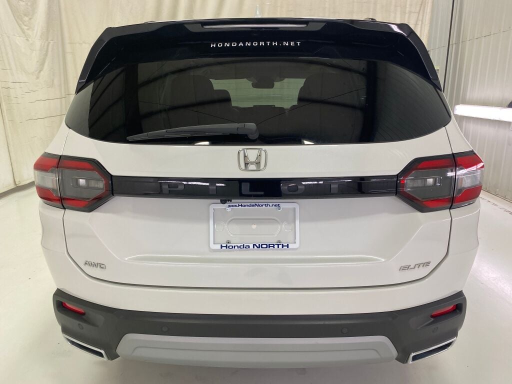 2023 Honda Pilot Elite Platinum White Pearl at Honda North