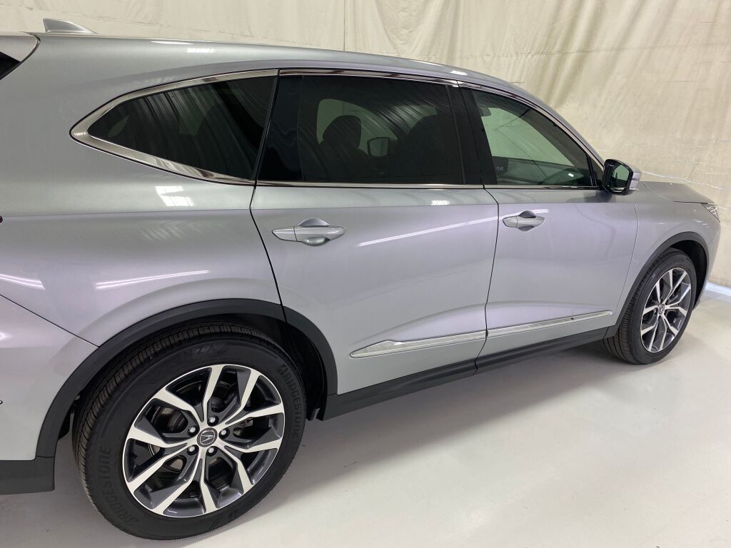 2022 Acura MDX Technology Lunar Silver Metallic at Spitzer Acura