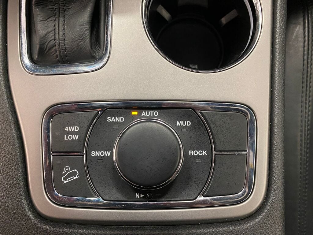 2021 Jeep Grand Cherokee Limited Sangria Metallic Clearcoat at Carlisle Cadillac Buick GMC