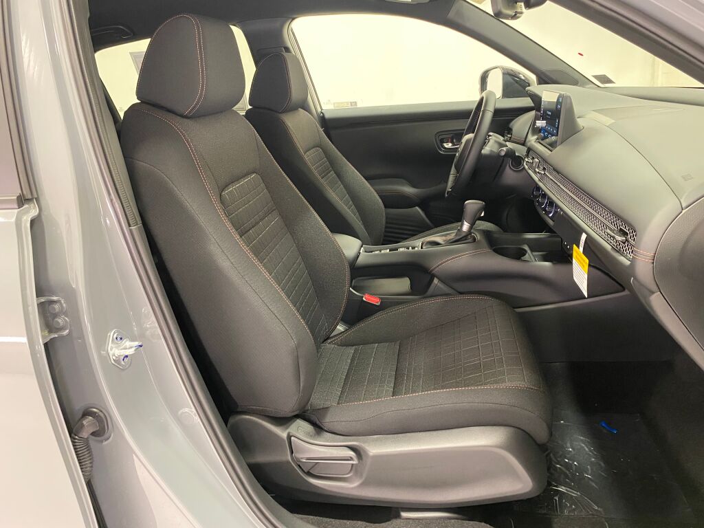 2027 Honda HR-V Sport - 6