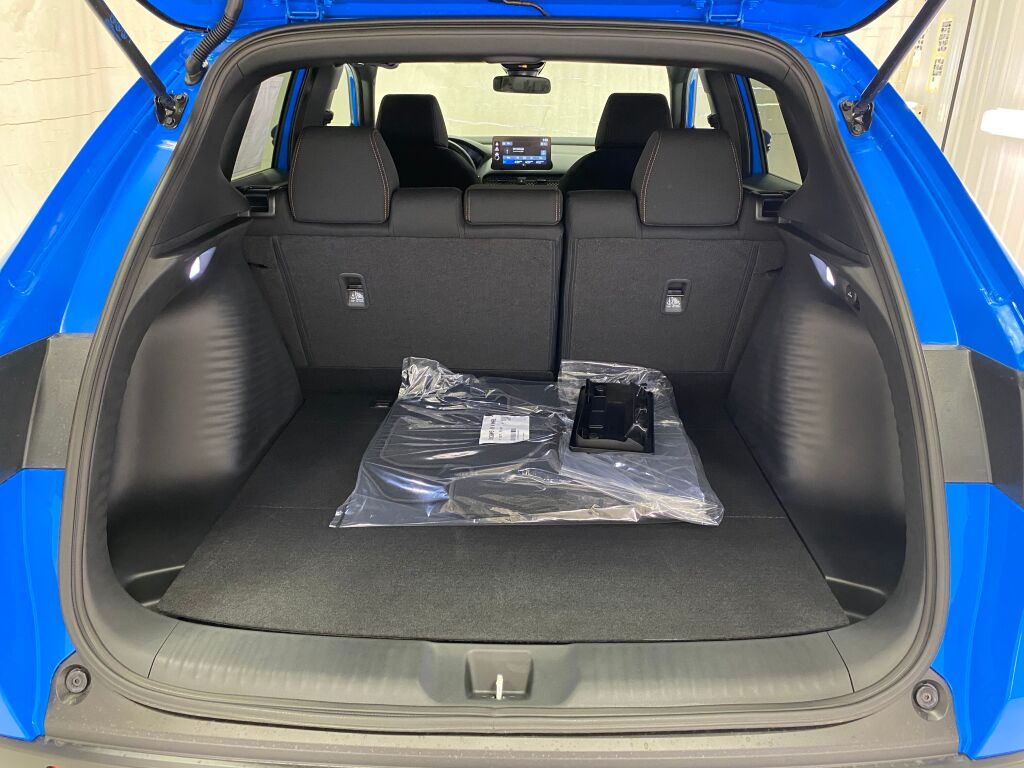 2027 Honda HR-V Sport - 8