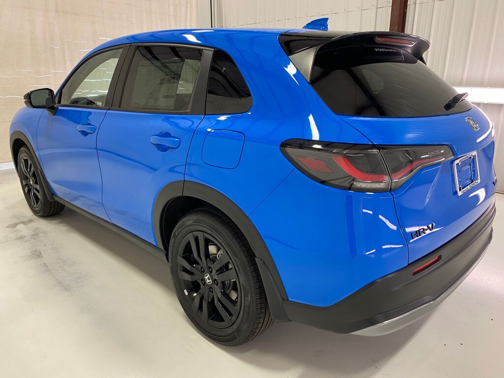 2027 Honda HR-V Sport - 3