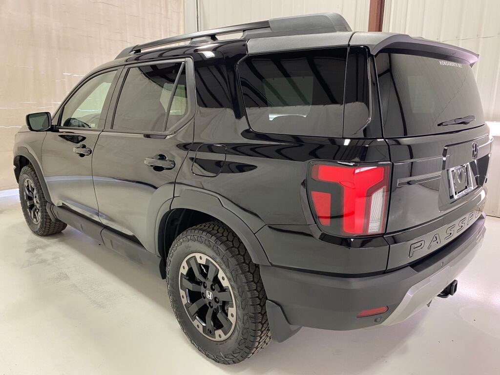 2026 Honda Passport  CRYSTAL BLACK at South Hills Kia