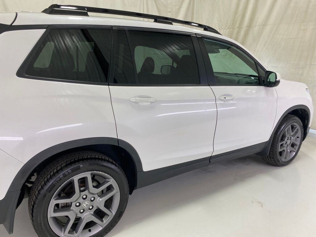 2023 Honda Passport EX-L Platinum White Pearl at Honda North