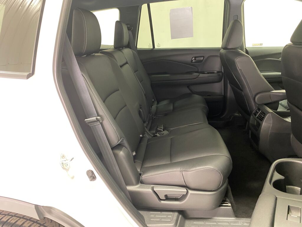 2023 Honda Passport EX-L Platinum White Pearl at Honda North