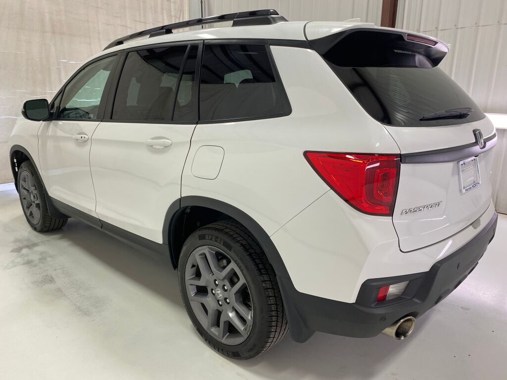 2023 Honda Passport EX-L Platinum White Pearl at Honda North