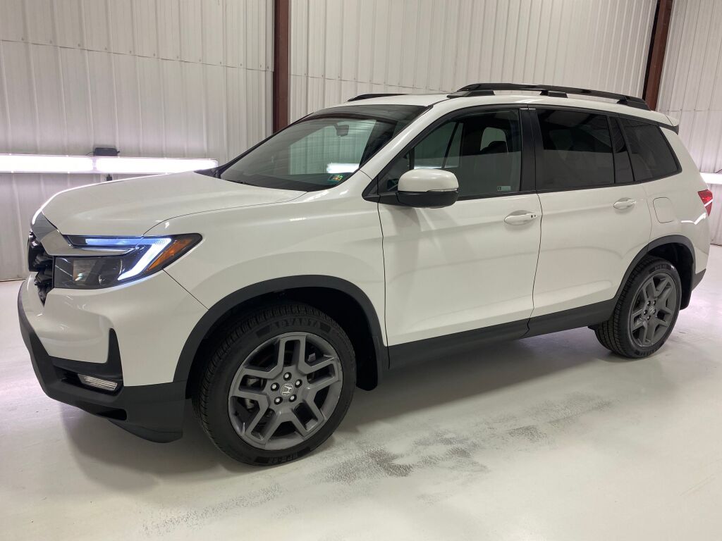2023 Honda Passport EX-L Platinum White Pearl at Honda North