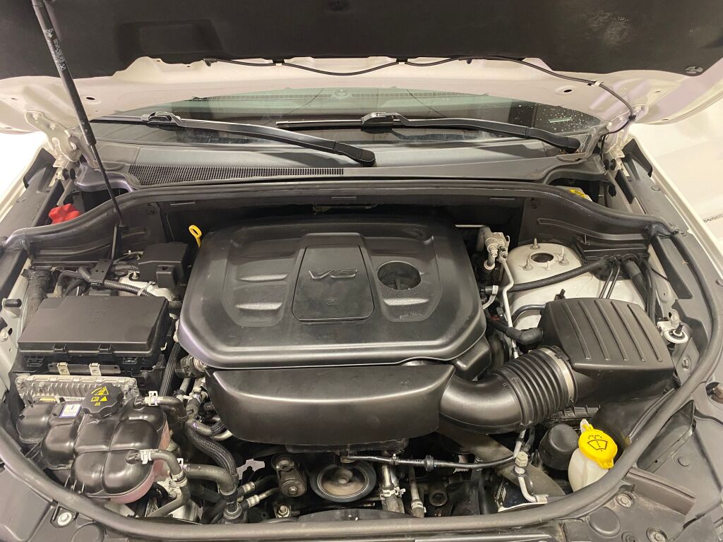 2019 Jeep Grand Cherokee Limited Bright White Clearcoat at South Hills CDJR