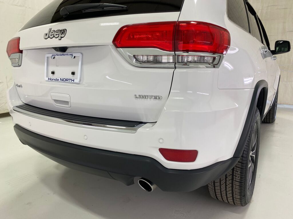 2019 Jeep Grand Cherokee Limited Bright White Clearcoat at South Hills CDJR